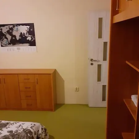 3 Big 64m2 Just For You, Night View Apartment *